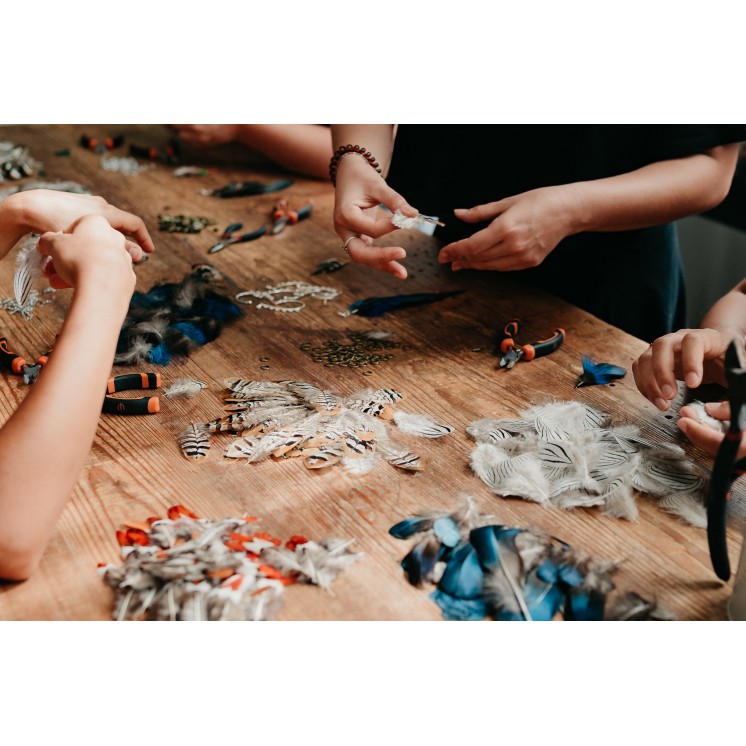 Réalisez votre bijoux en plume