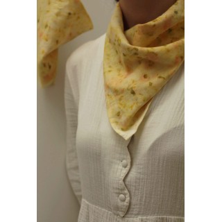 Réalisez votre foulard selon la technique du Bundle dye